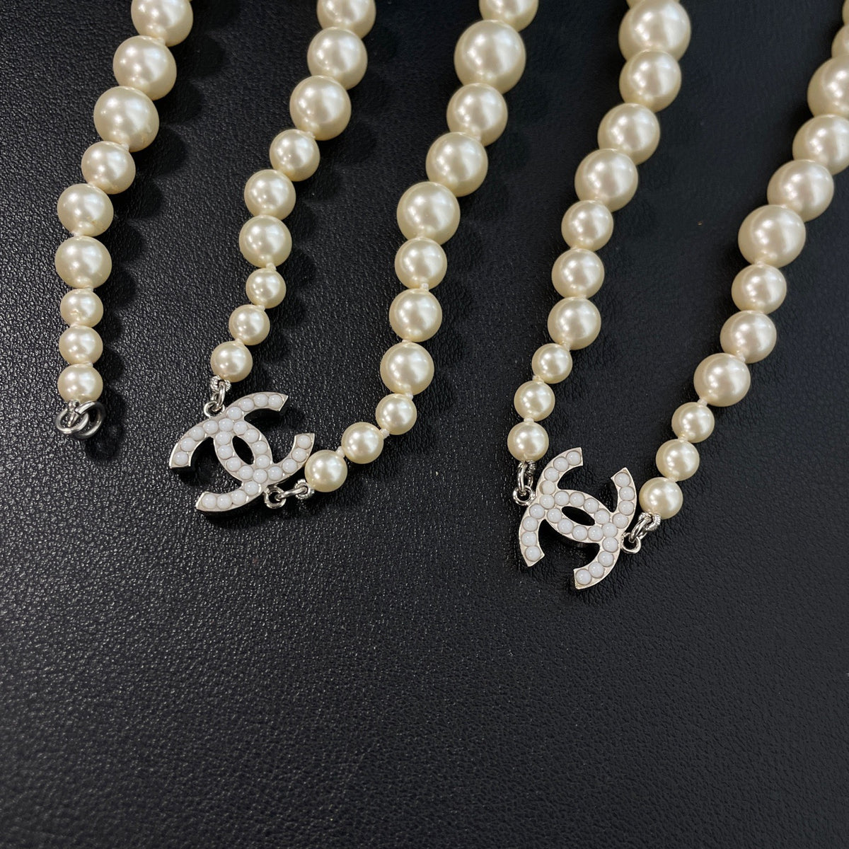 Chanel - Other - Pearl - Beige
