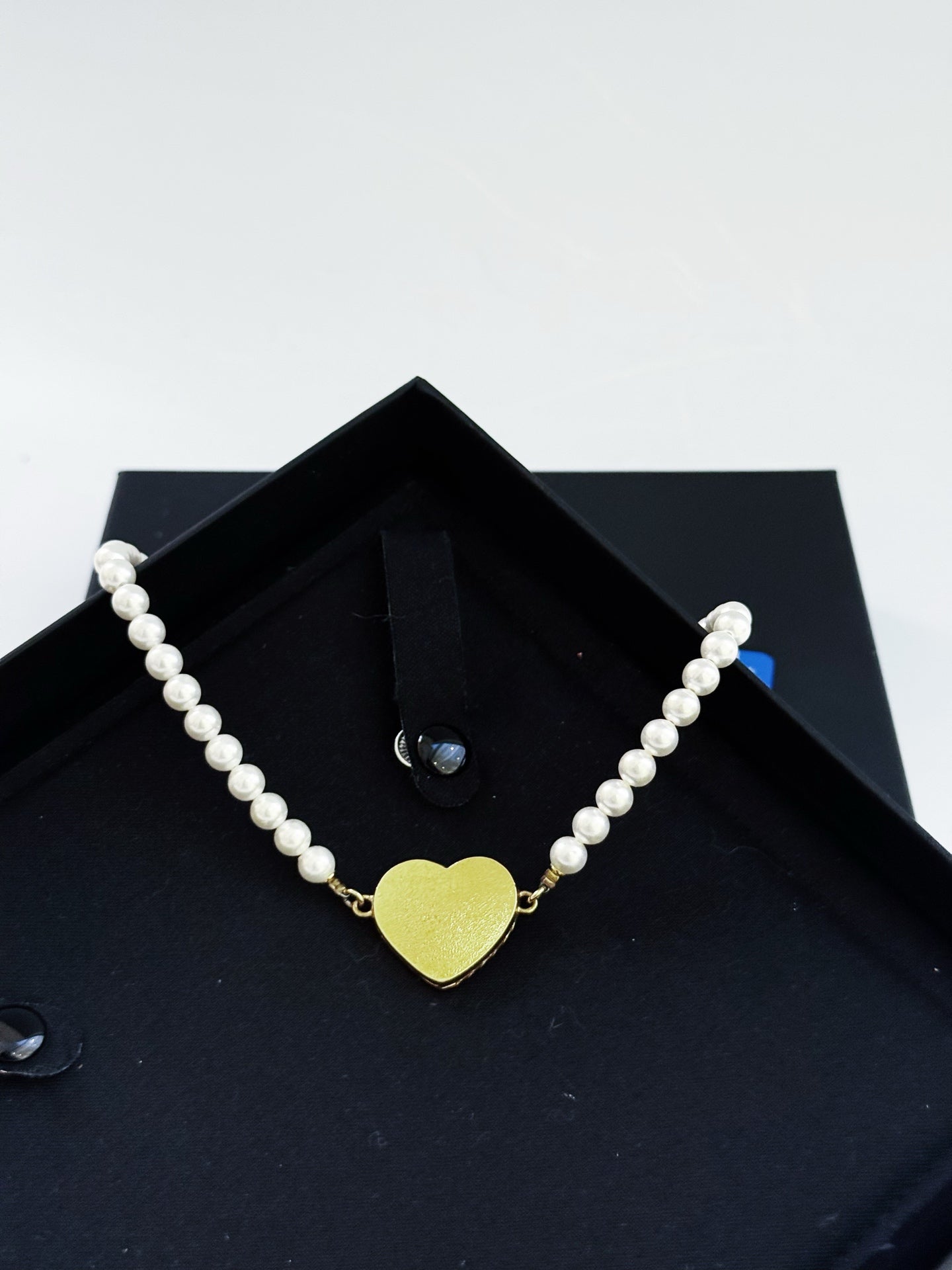Chanel - Other - Pearl - Blue