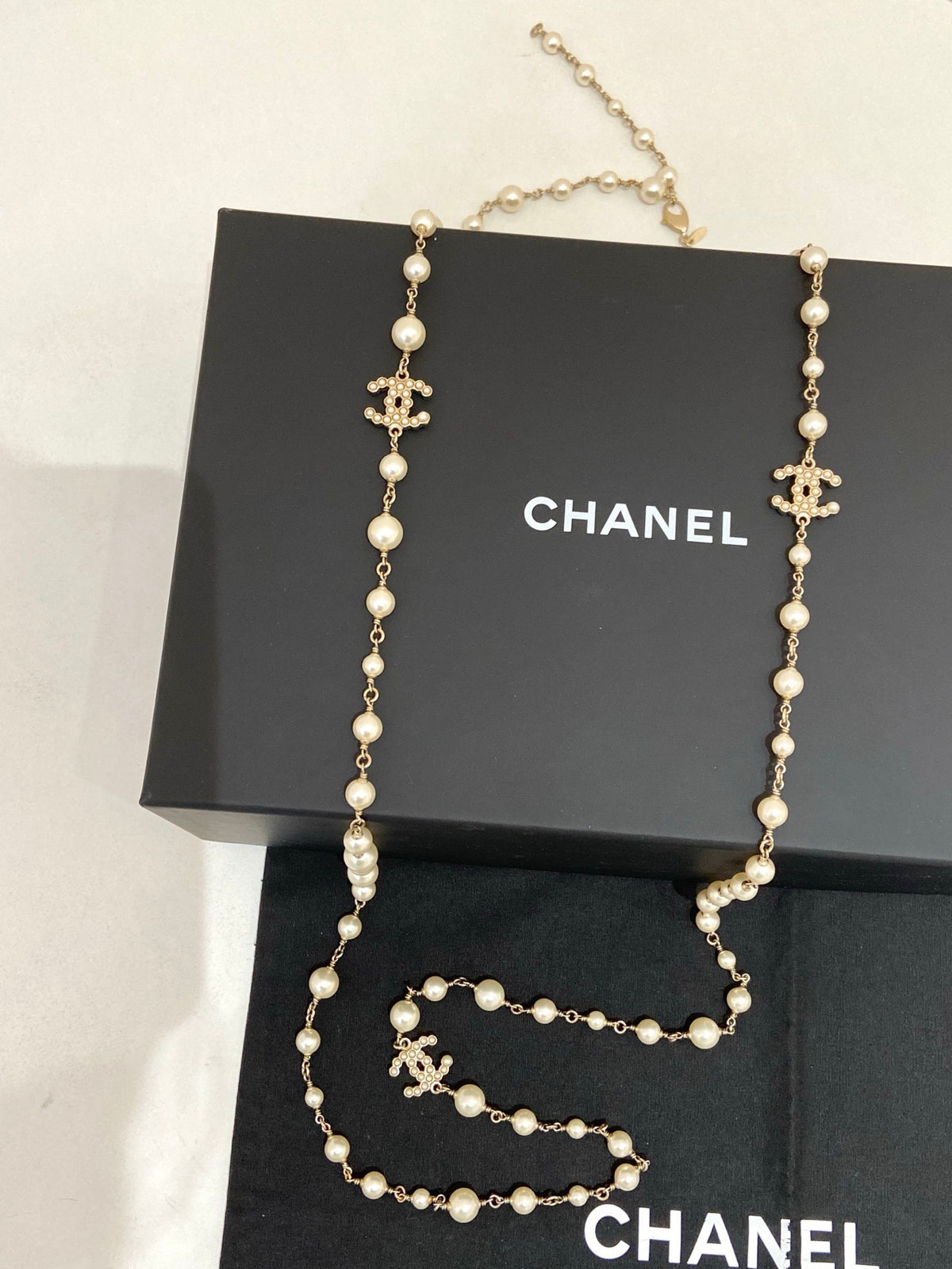 Chanel - Other - Pearl - Gold