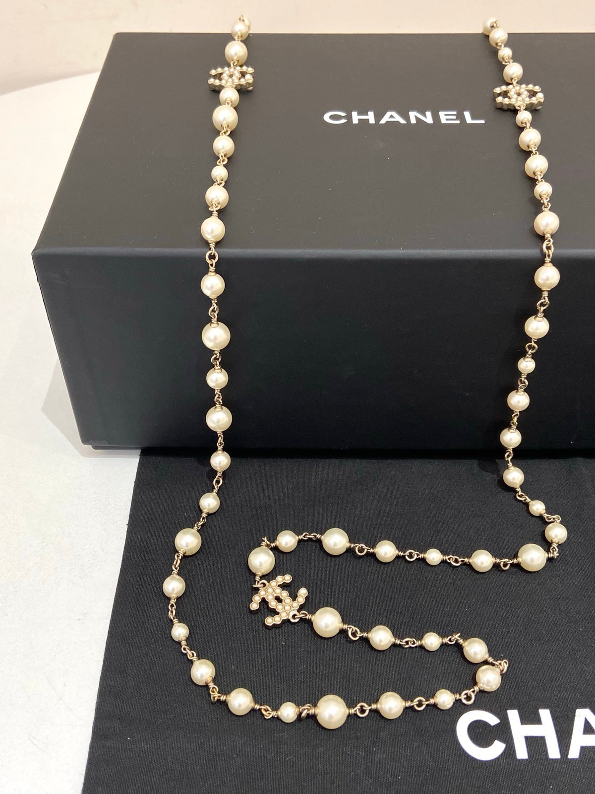 Chanel - Other - Pearl - Gold