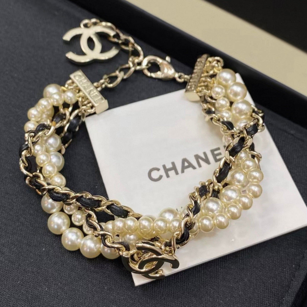 Chanel - Other - Pearl - Multicolour