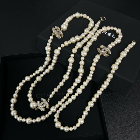 Chanel - Other - Pearl - White