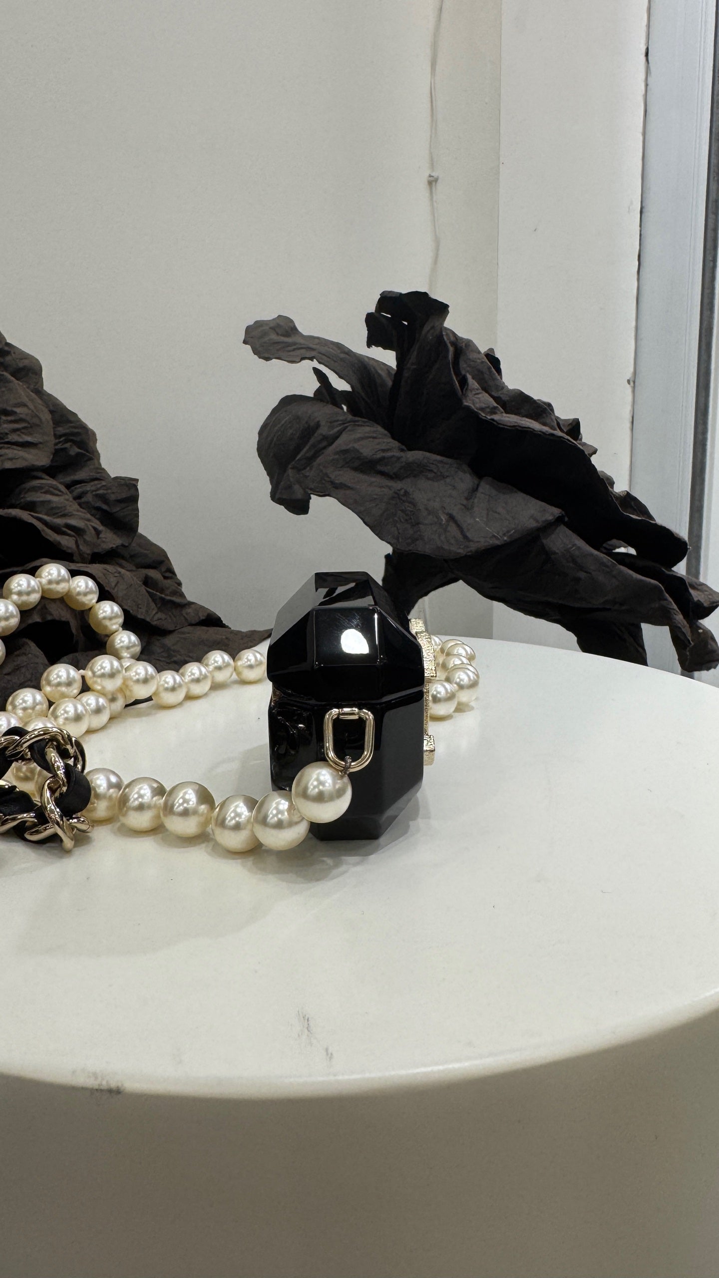 Chanel - Other - Plastic - Black - (mini)