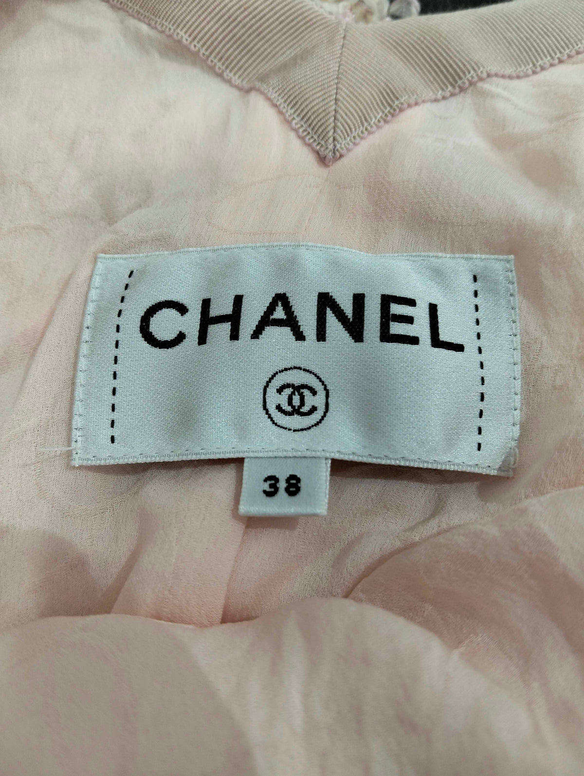 Chanel - Other - Polyamide - Pink - (38)