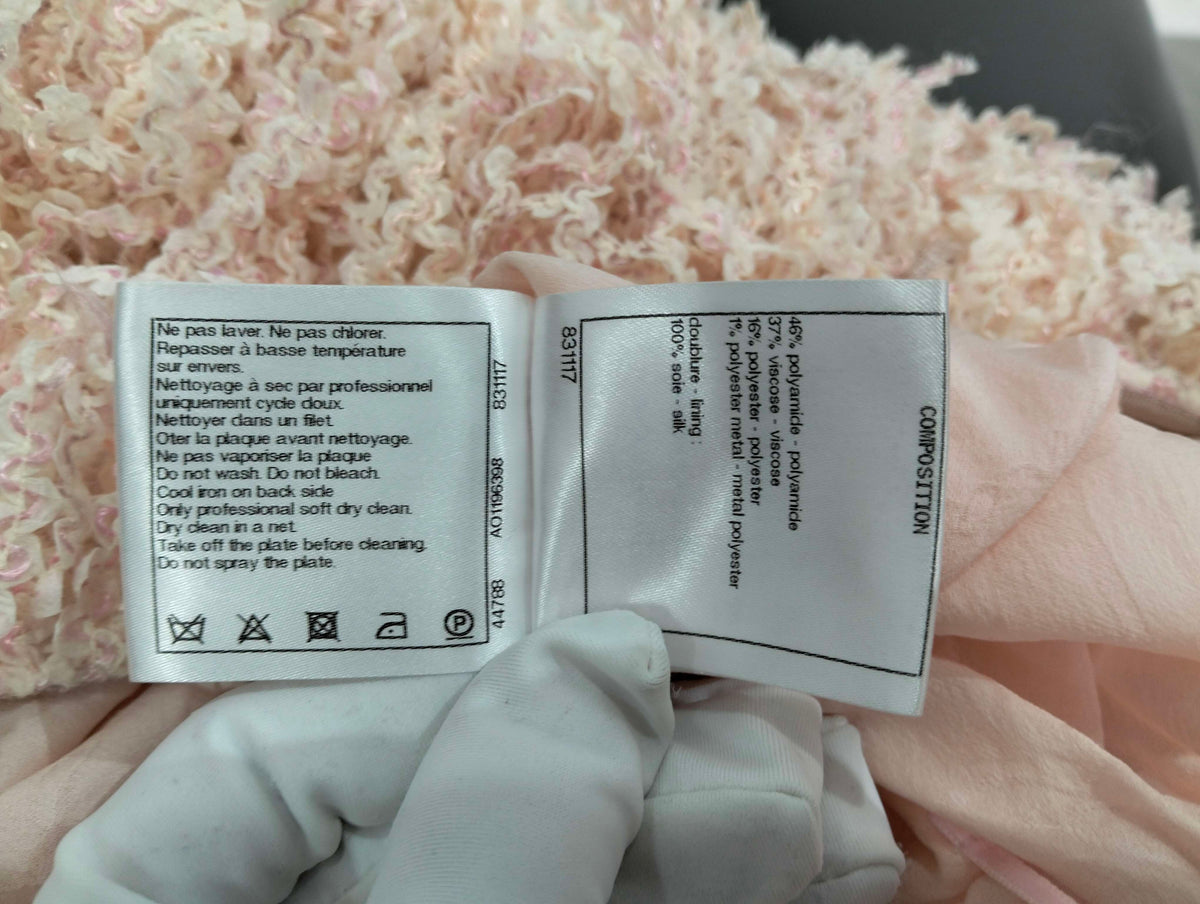 Chanel - Other - Polyamide - Pink - (38)