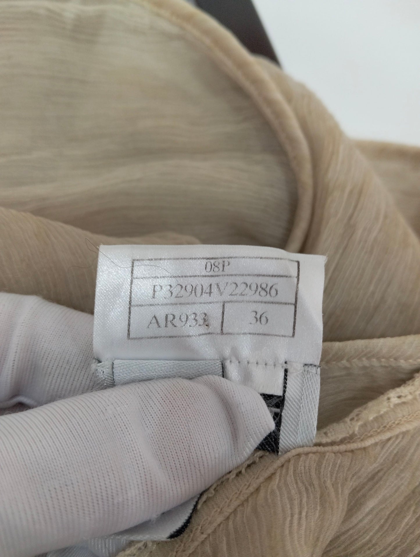 Chanel - Other - Silk - Beige - (36)