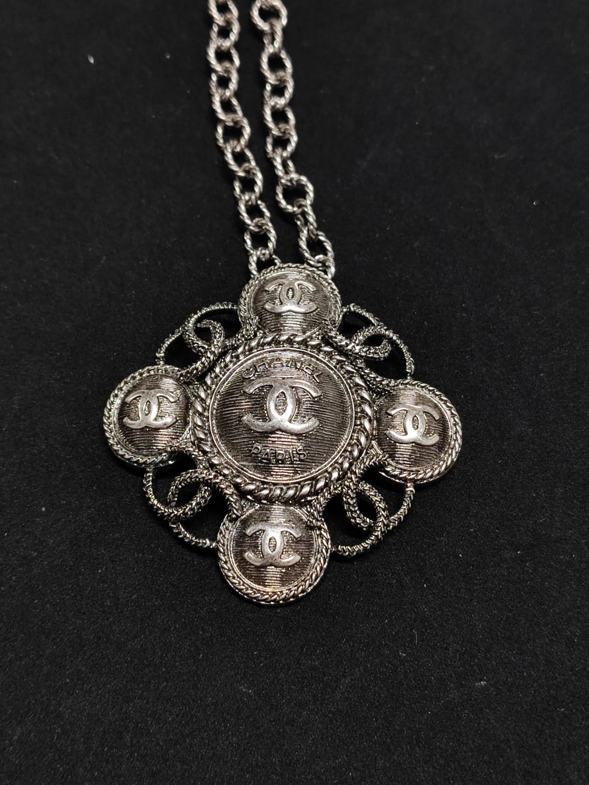 Chanel - Other - Silver Plated - Silver