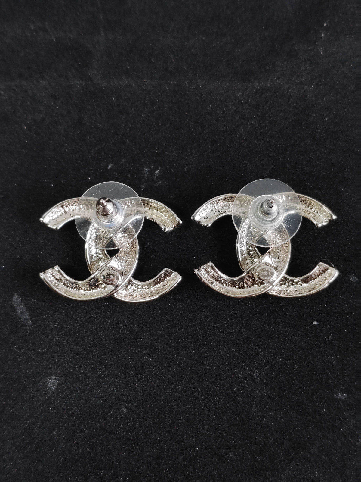 Chanel - Other - Silver - Silver