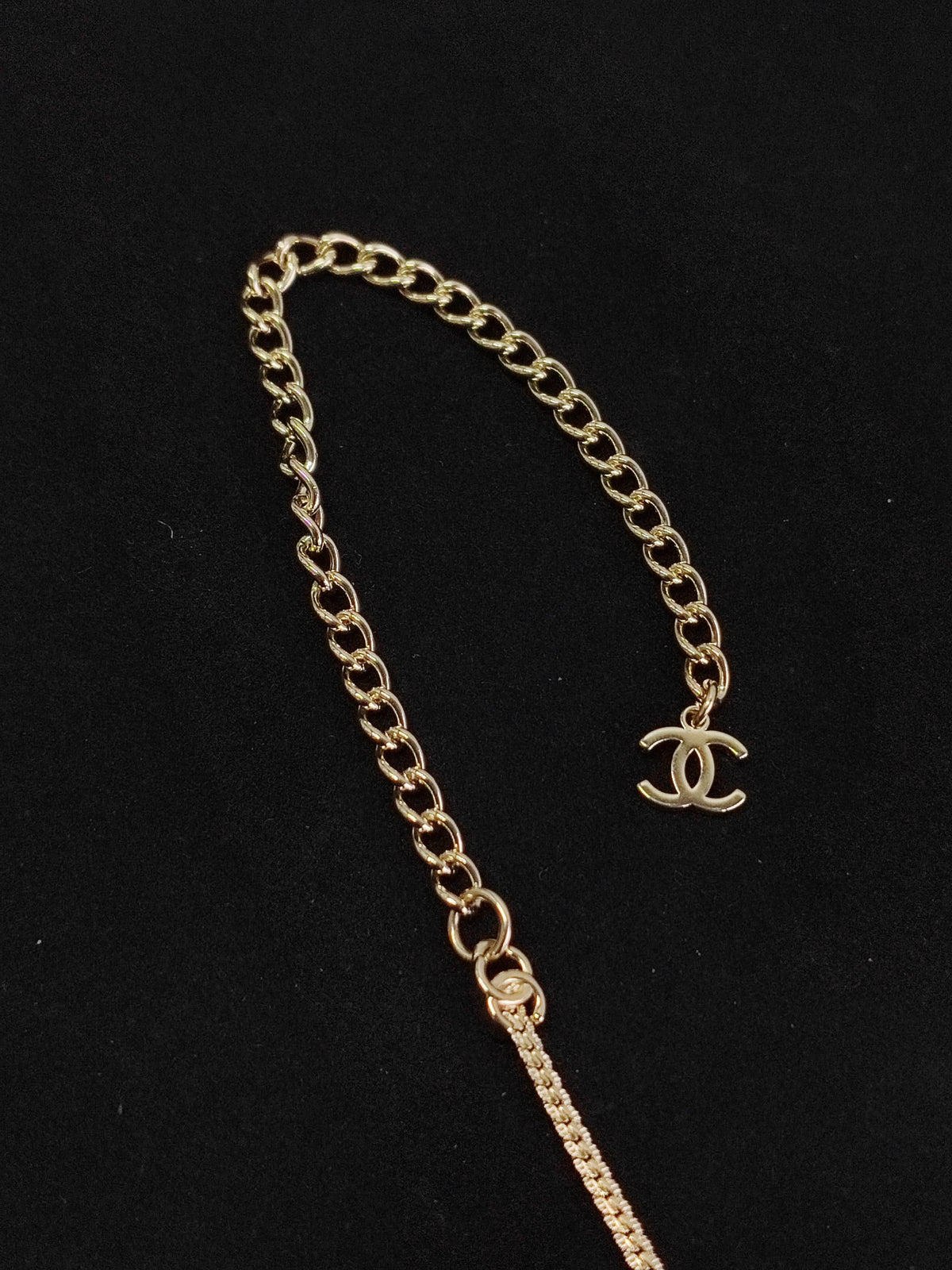 Chanel - Other - Silver-tone base metal - Silver