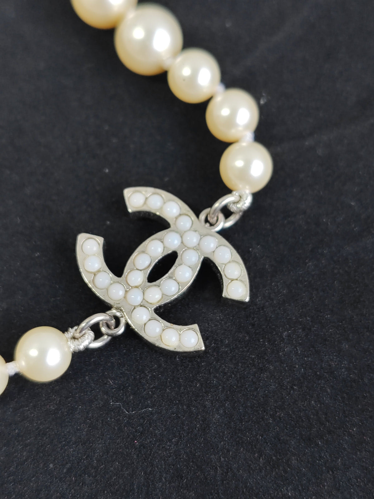 Chanel - Other - Silver-tone metal alloy with glass or resin faux pearls. - White