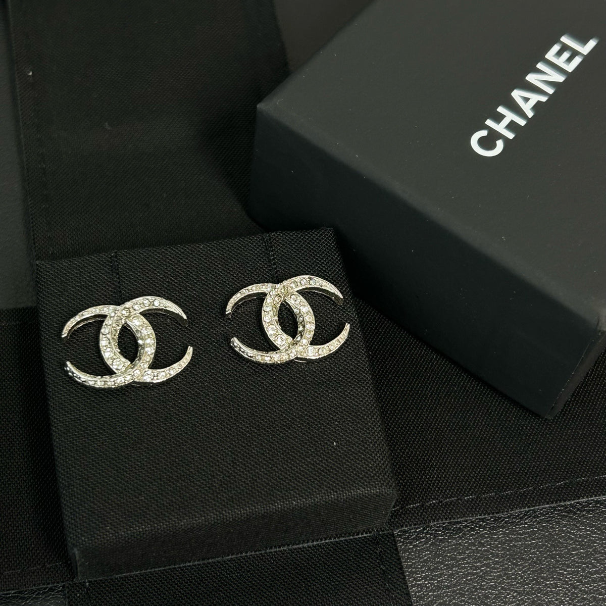 Chanel - Other - Silver-tone metal with clear crystal rhinestones - Silver