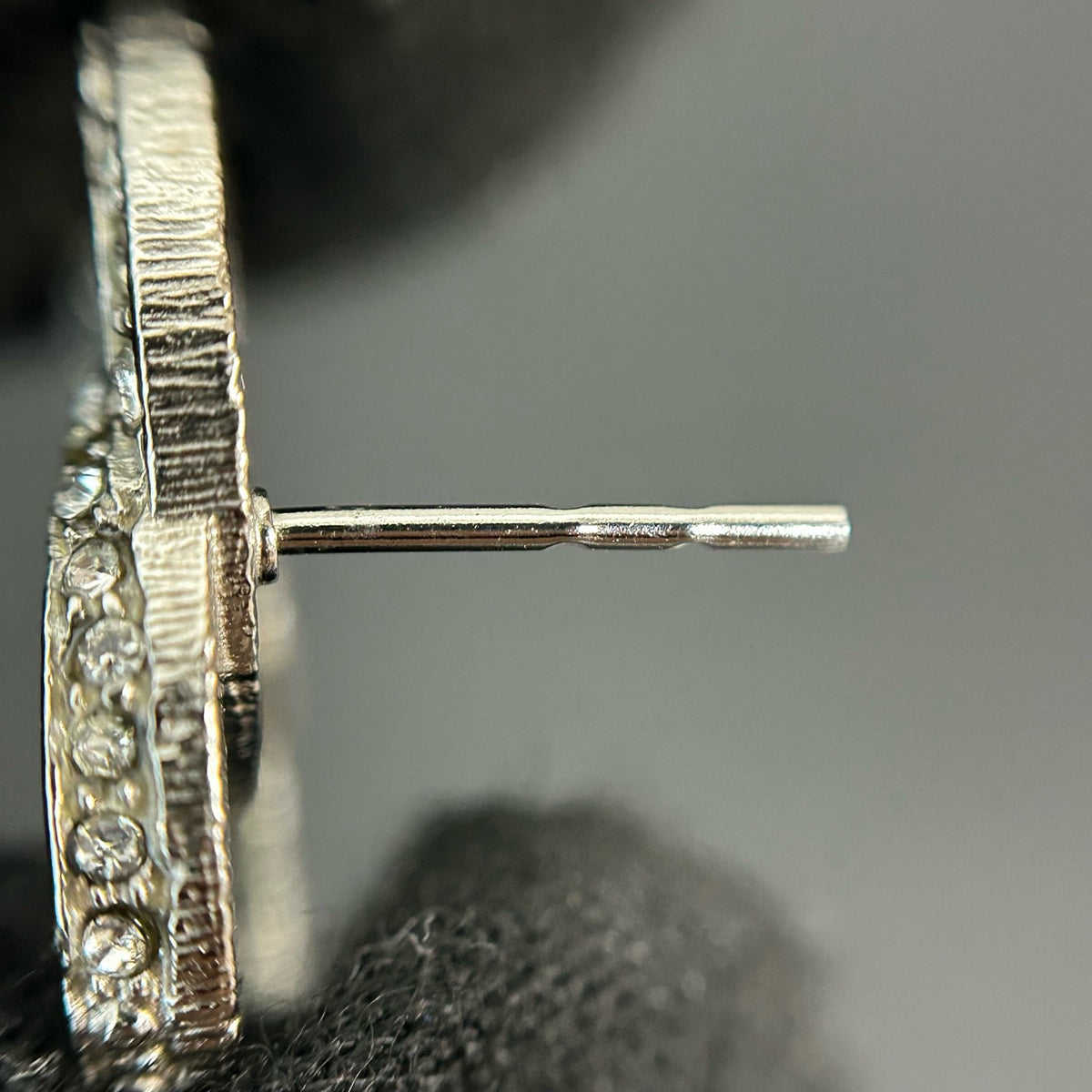 Chanel - Other - Silver-tone metal with clear crystal rhinestones - Silver