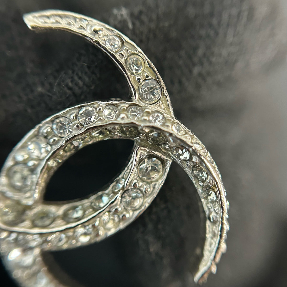 Chanel - Other - Silver-tone metal with clear crystal rhinestones - Silver