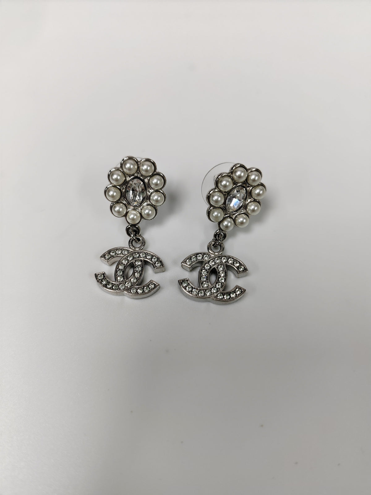 Chanel - Other - Silver-tone metal with glass crystal rhinestones and imitation pearls. - Silver