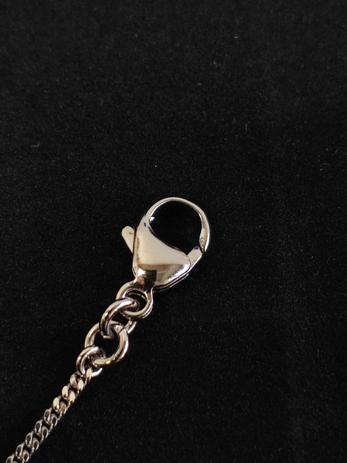 Chanel - Other - Silver-tone metal with glass rhinestones and imitation pearls - Silver