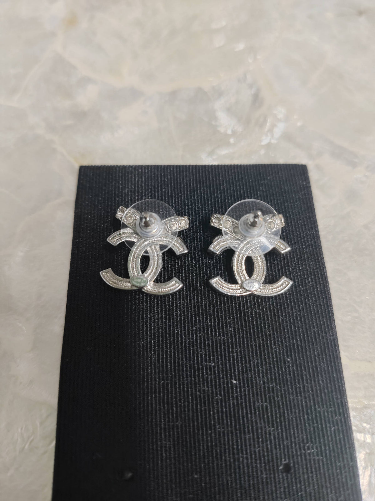 Chanel - Other - Silver-tone metal with glass rhinestones - Silver