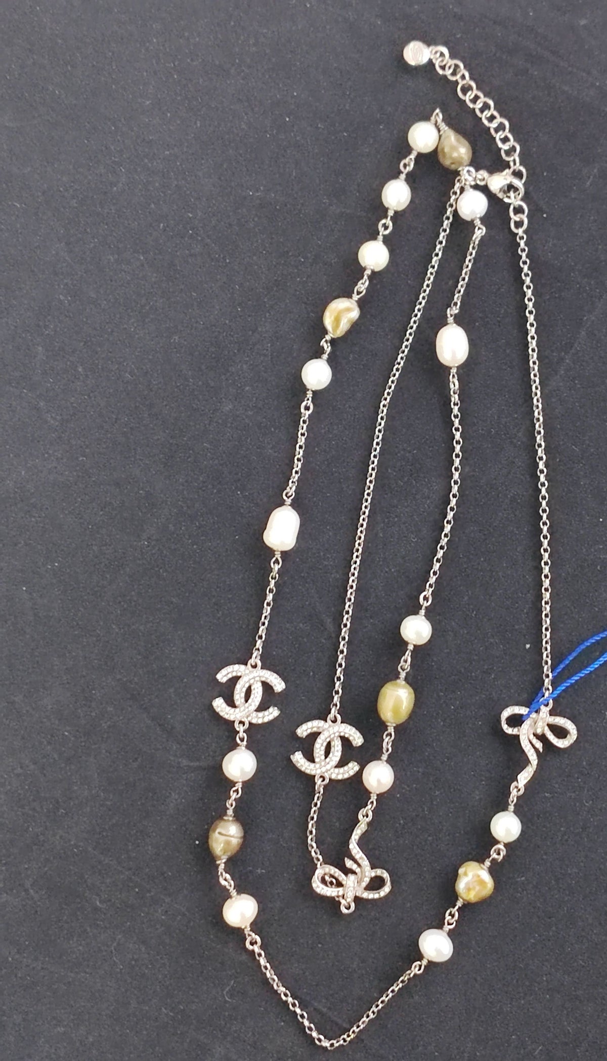 Chanel - Other - Silver-tone metal with imitation pearls and crystal rhinestones. - Multicolour