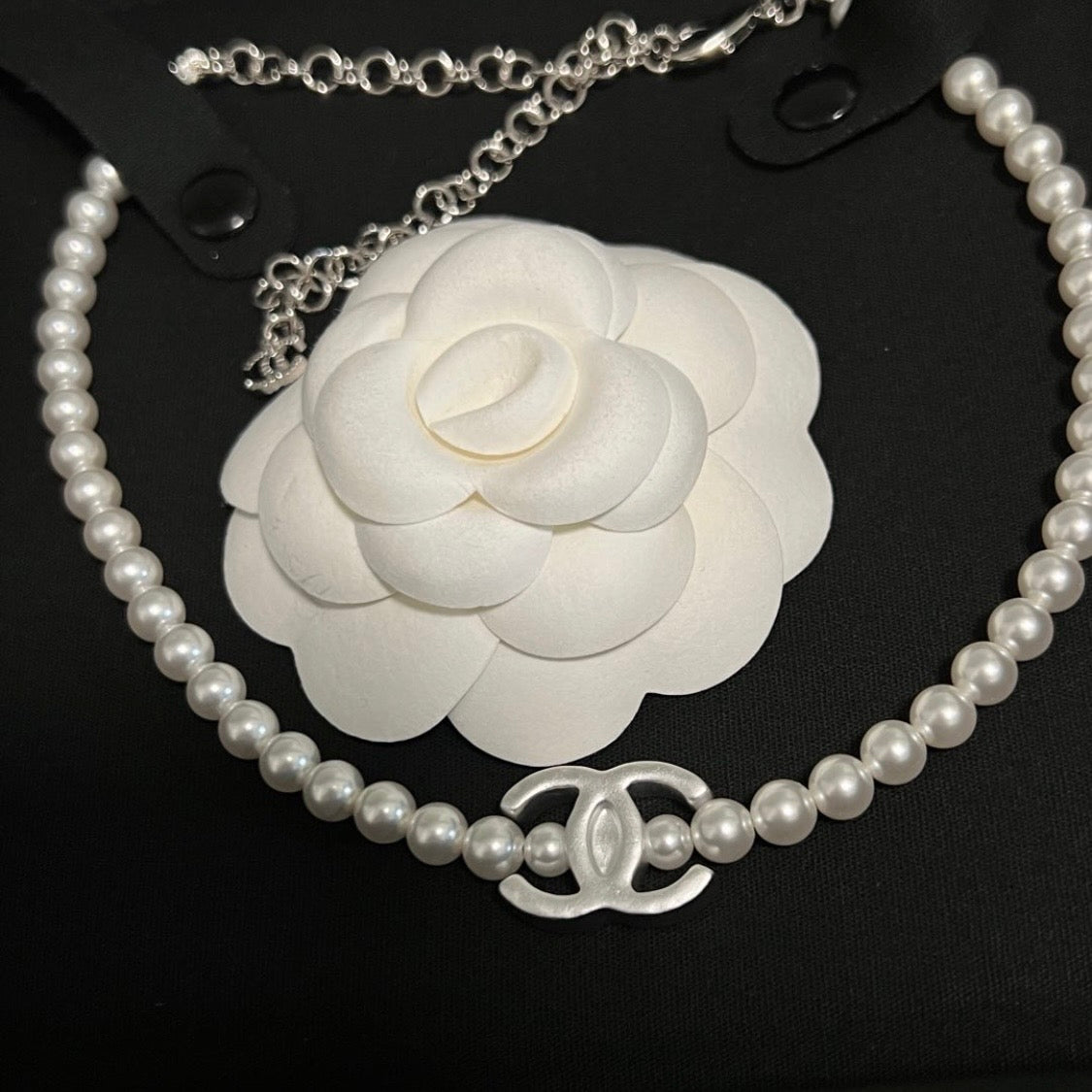 Chanel - Other - Silver-tone metal with imitation pearls; exact composition is unconfirmed. - White - (30 cm + 10 cm)
