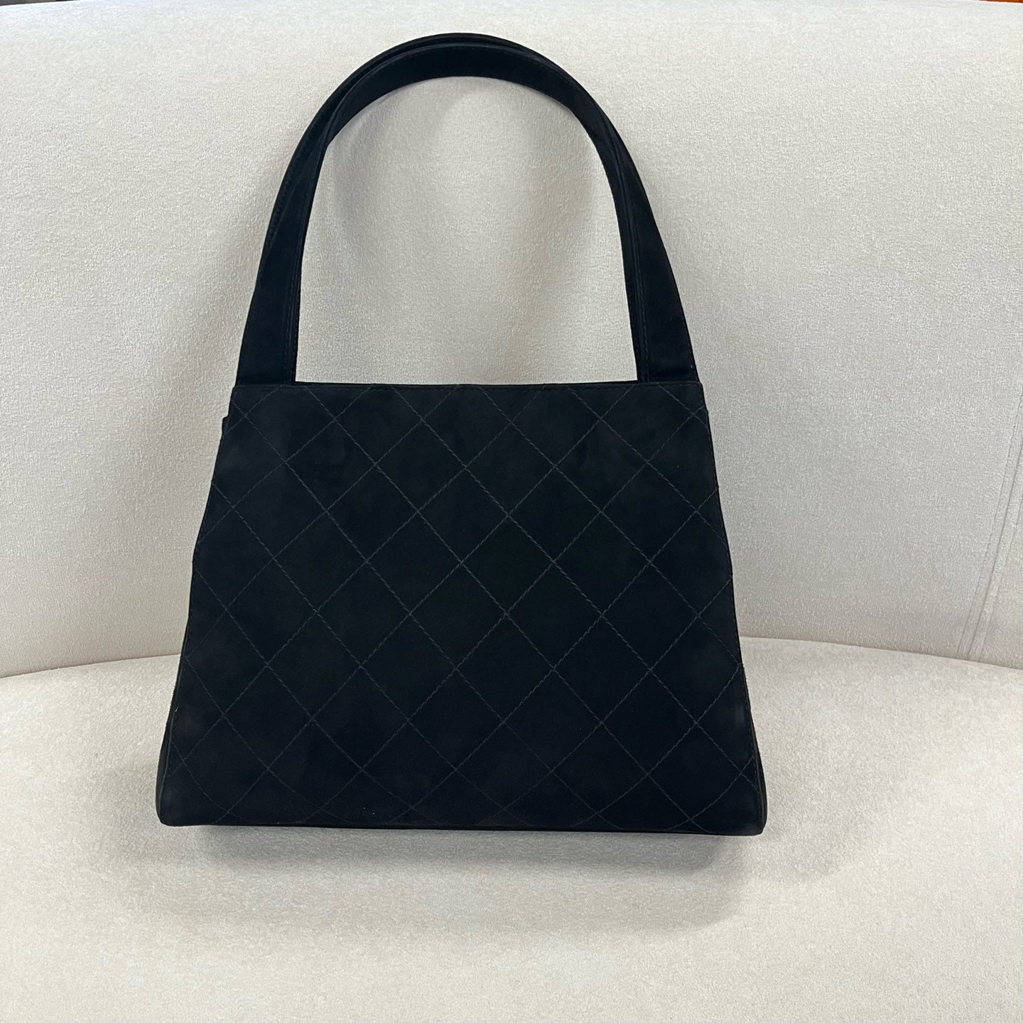 Chanel - Other - Suede - Black - (medium)