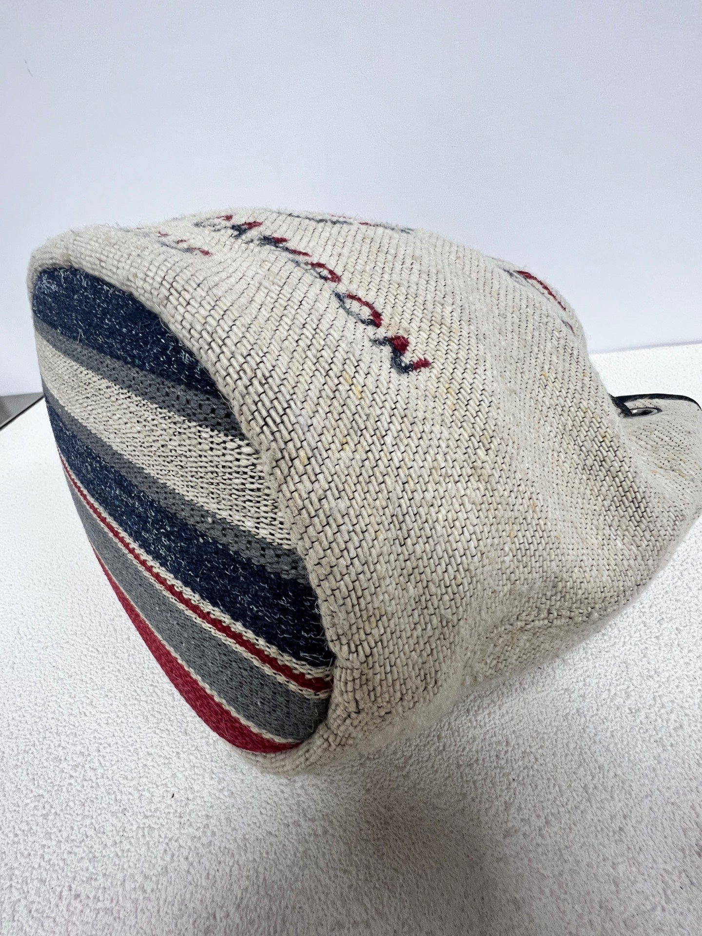 Chanel - Other - Tweed - Beige - (medium)