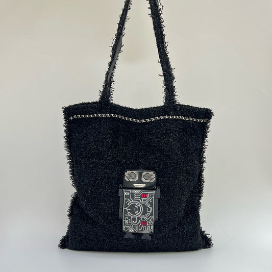 Chanel - Other - Tweed - Black - (Large)