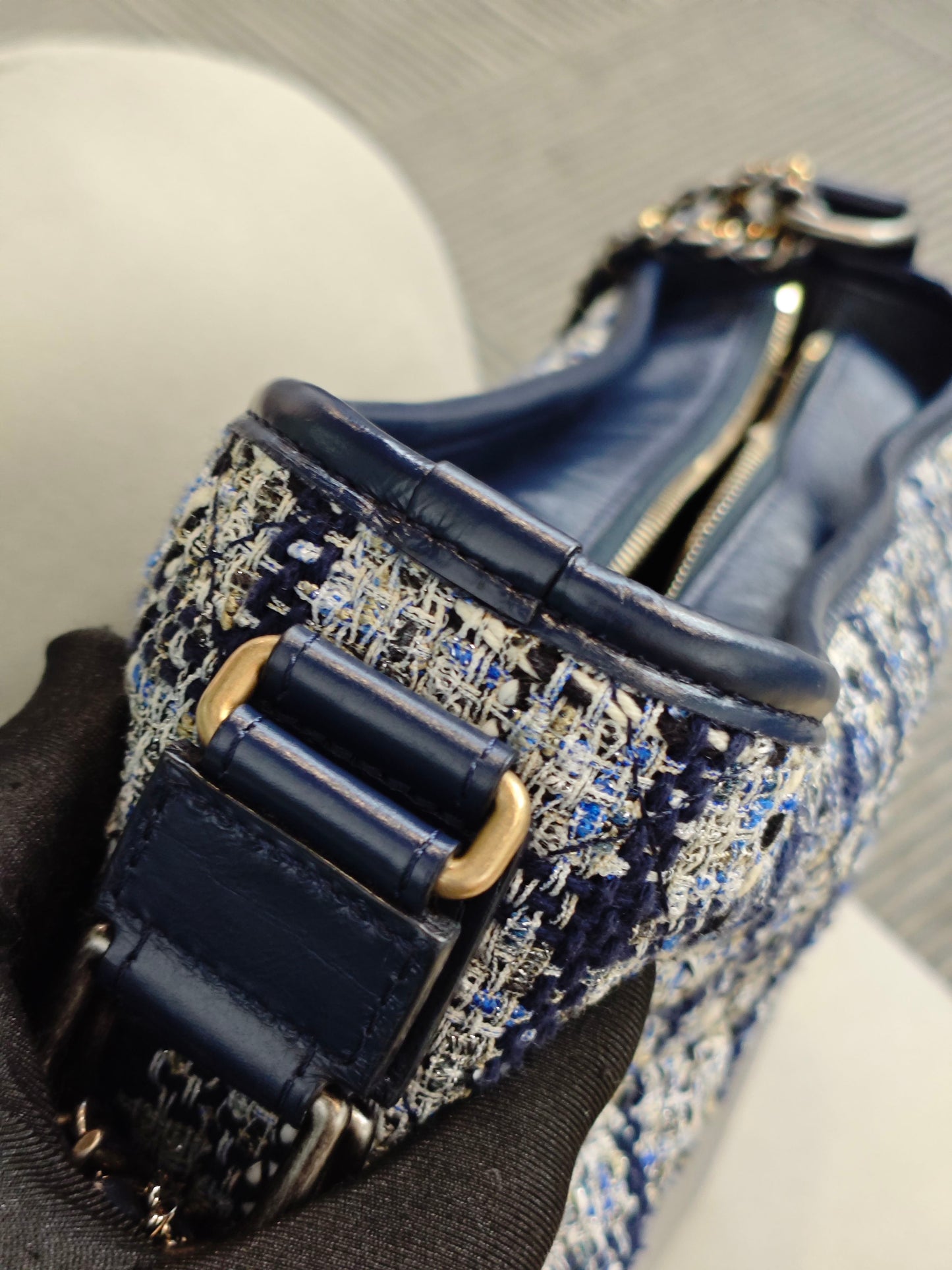 Chanel - Other - Tweed - Blue - (medium)
