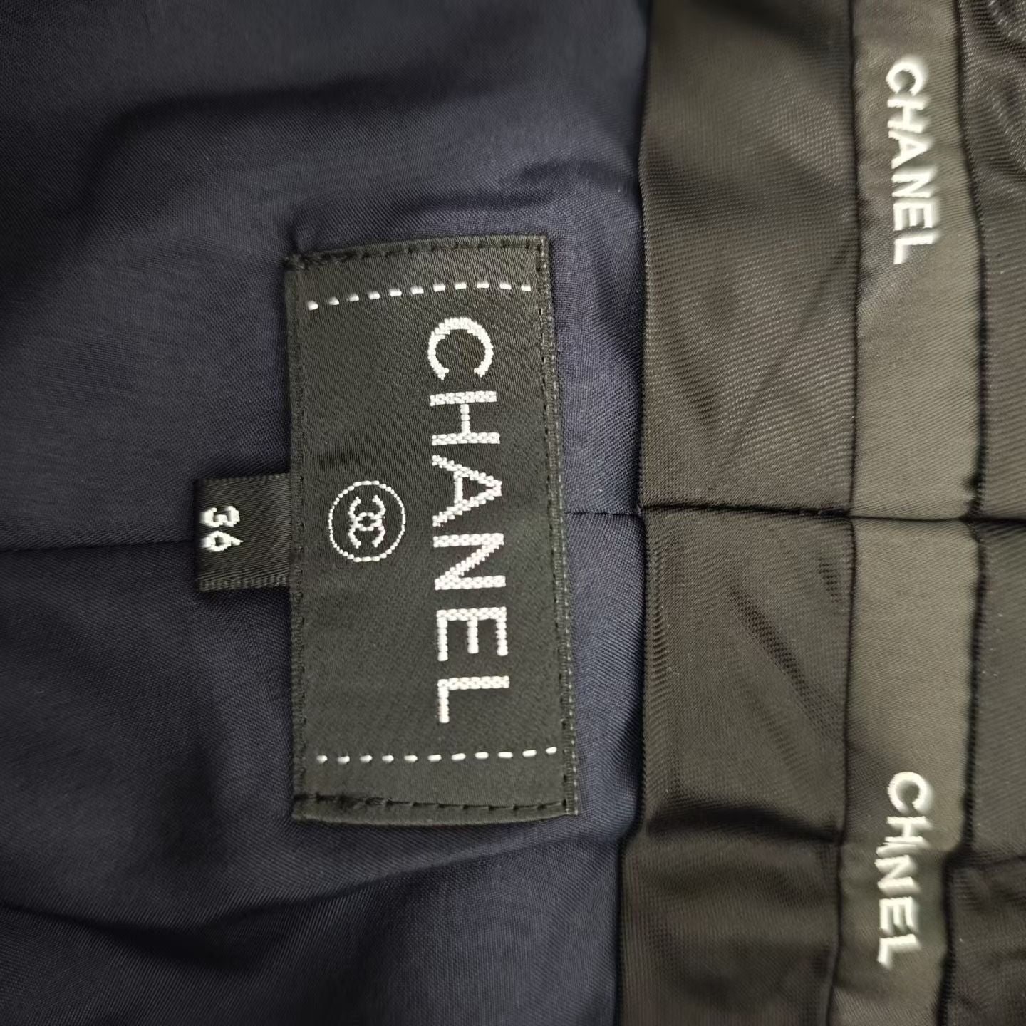 Chanel - Other - Tweed - Navy - (36)