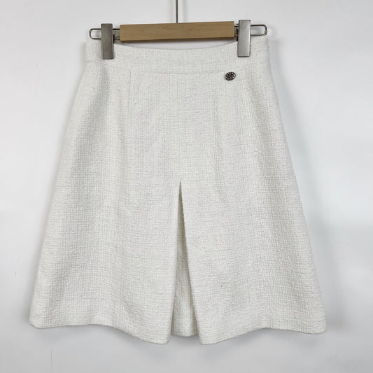 Chanel - Other - Tweed - White - (36)