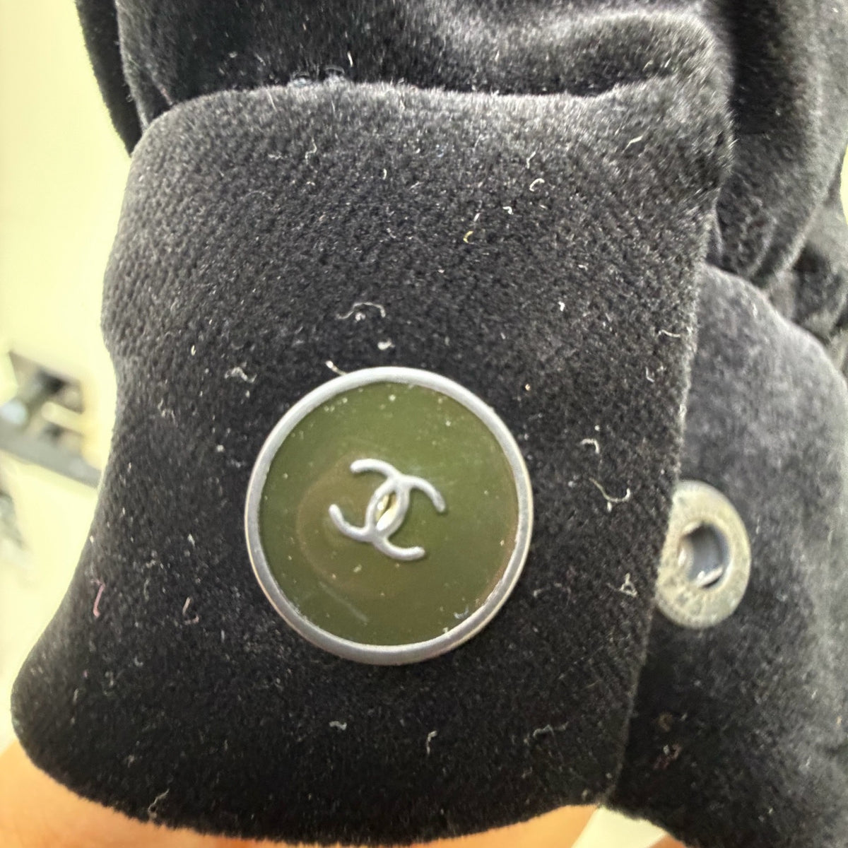 Chanel - Other - Velvet - Black - (38)