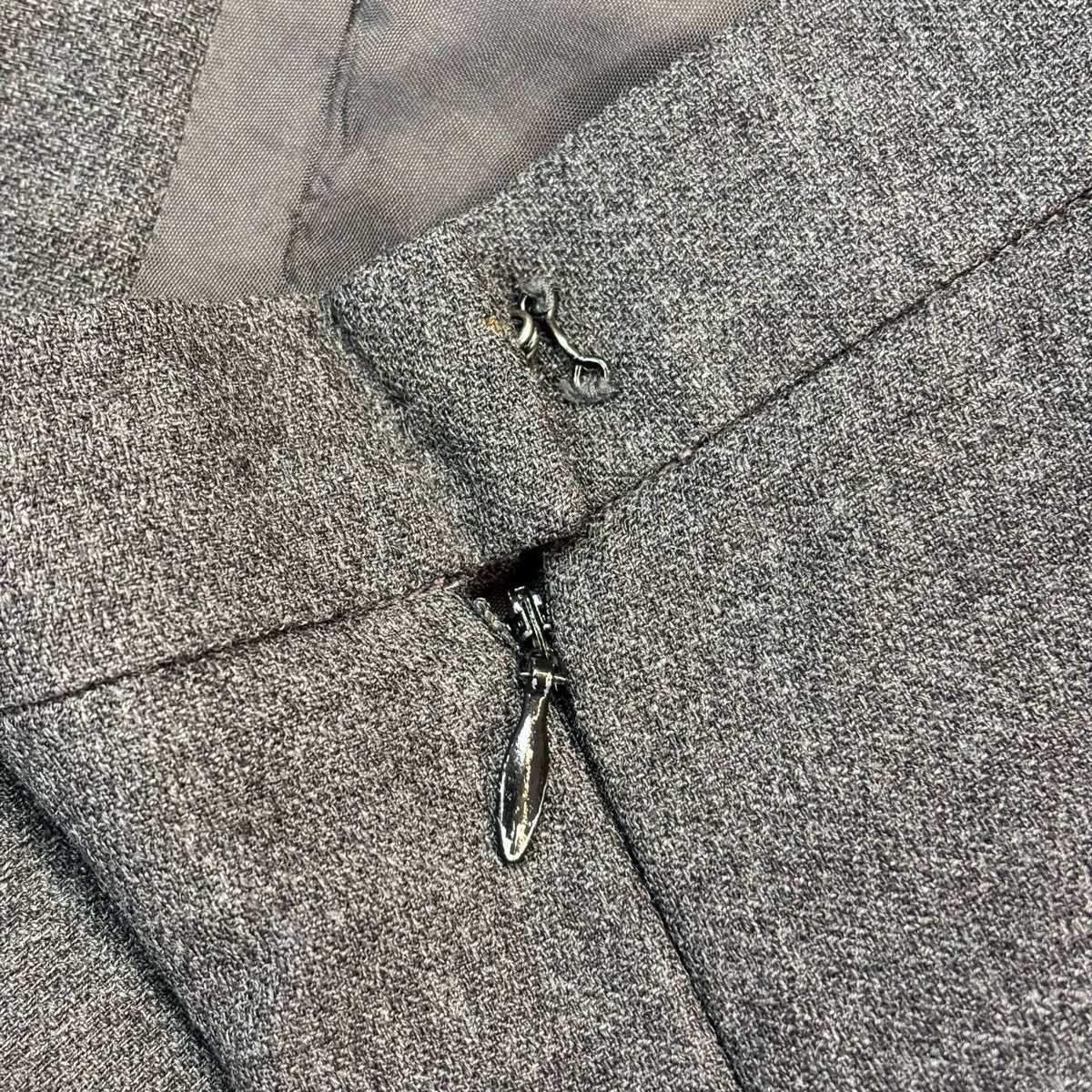 Chanel - Other - Wool - Grey - (36)