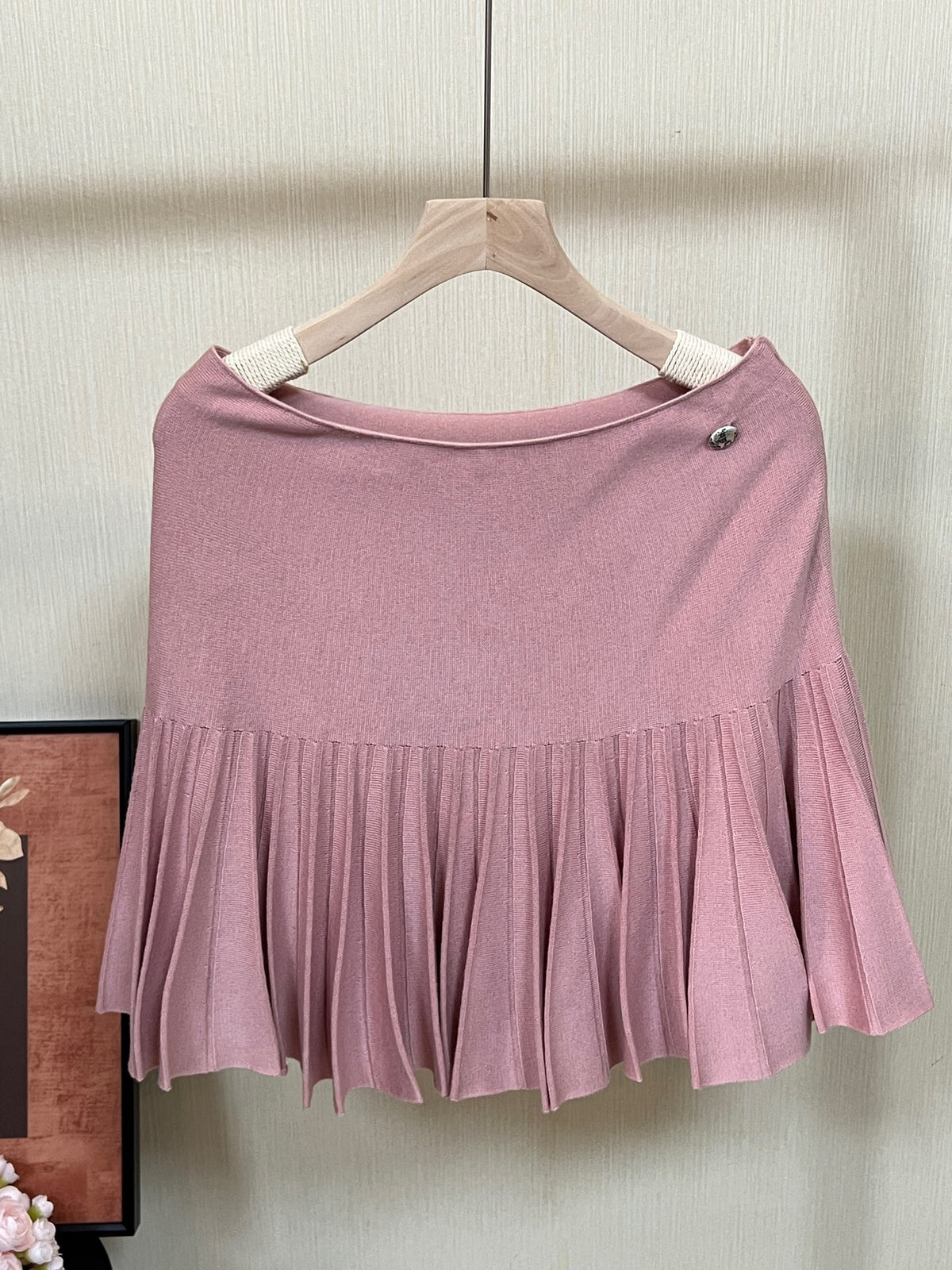 Chanel - Other - Wool - Pink - (38)