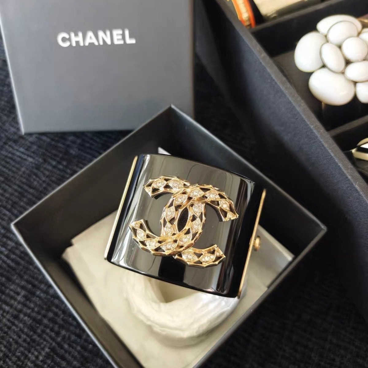 Chanel - Other - Yellow gold - Gold