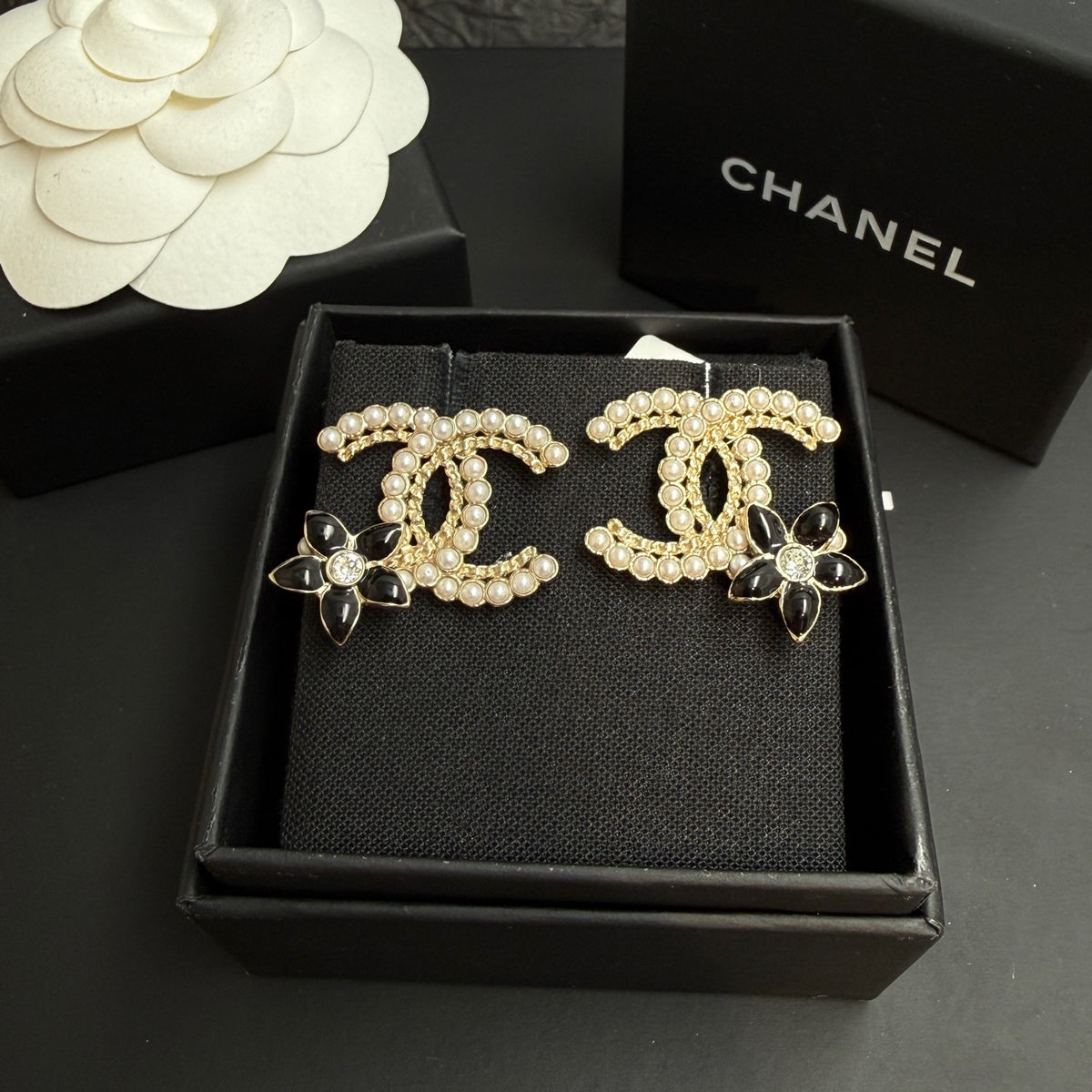 Chanel - Other - Yellow gold - Gold