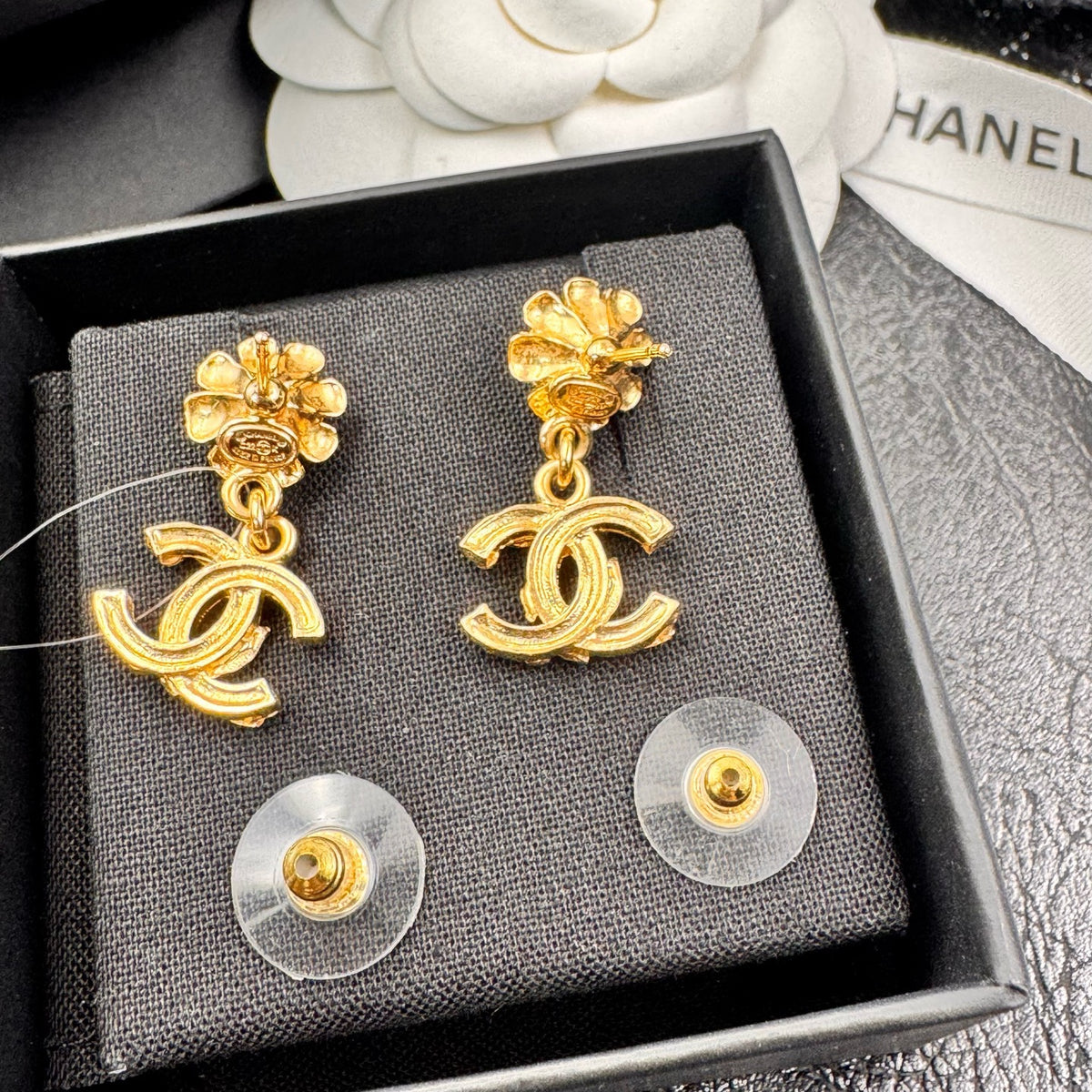 Chanel - Other - Yellow gold - Gold