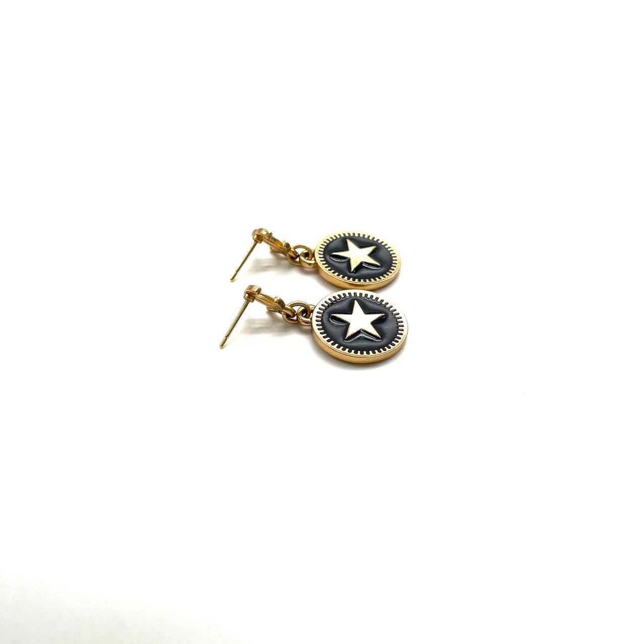 Chanel - Other - Yellow gold - Gold - (Other)