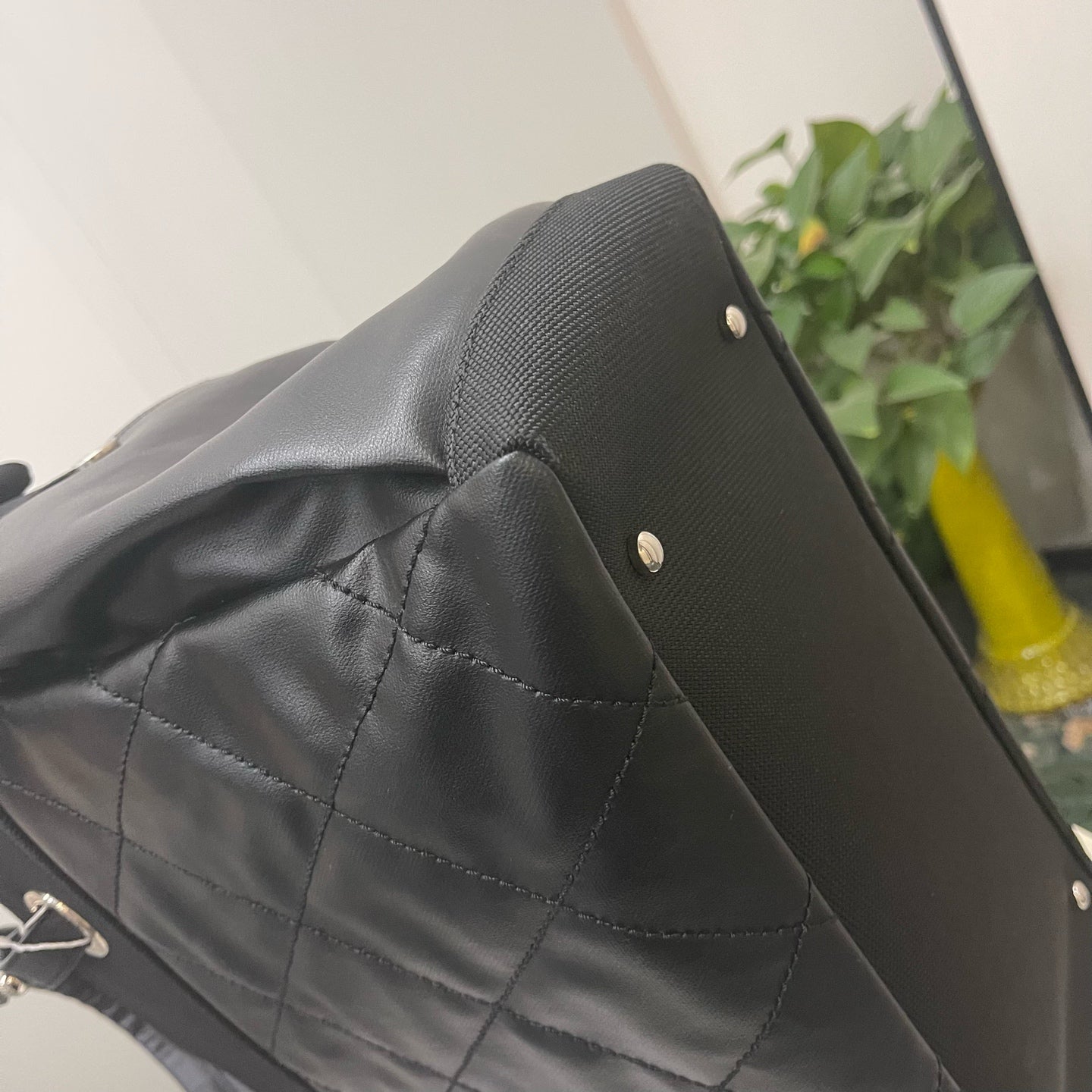 Chanel - Paris Biarritz Tote - Leather - Black - (medium)
