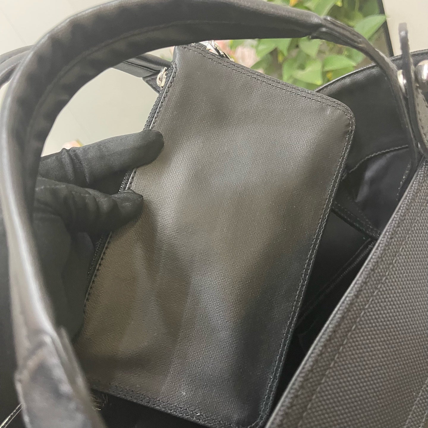 Chanel - Paris Biarritz Tote - Leather - Black - (medium)