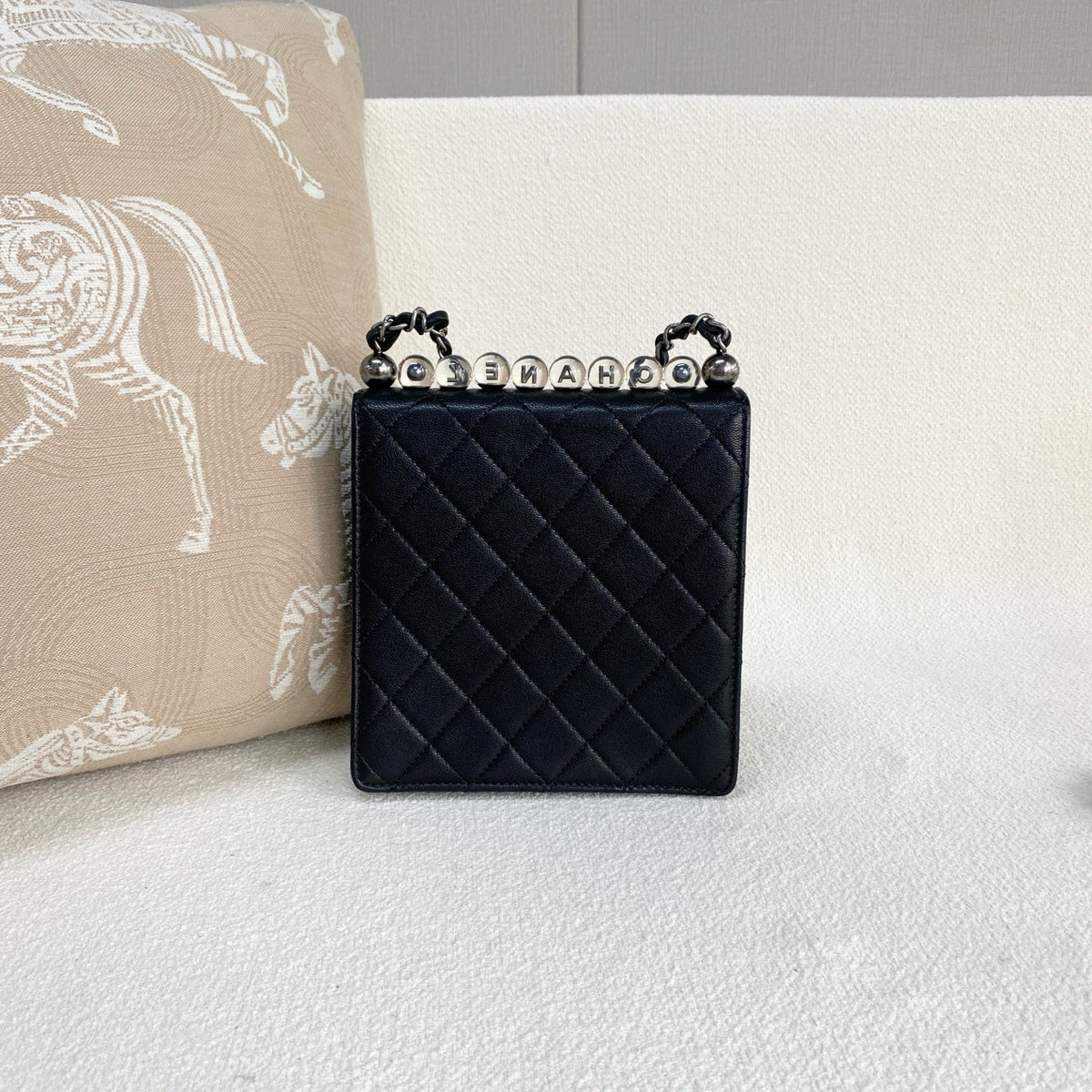 Chanel - Pearl Chain Handle Bag - Leather - Black - (mini)