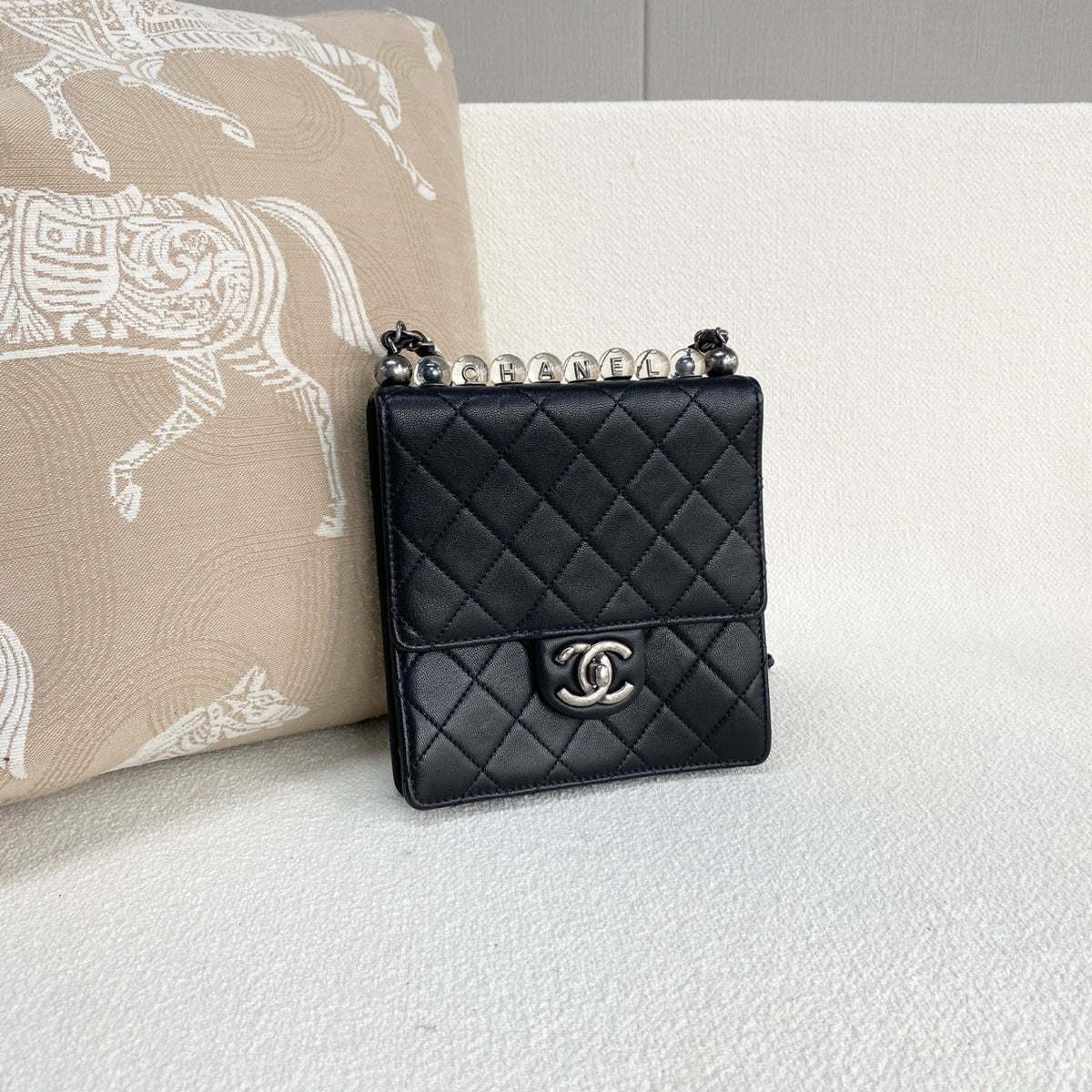 Chanel - Pearl Chain Handle Bag - Leather - Black - (mini)