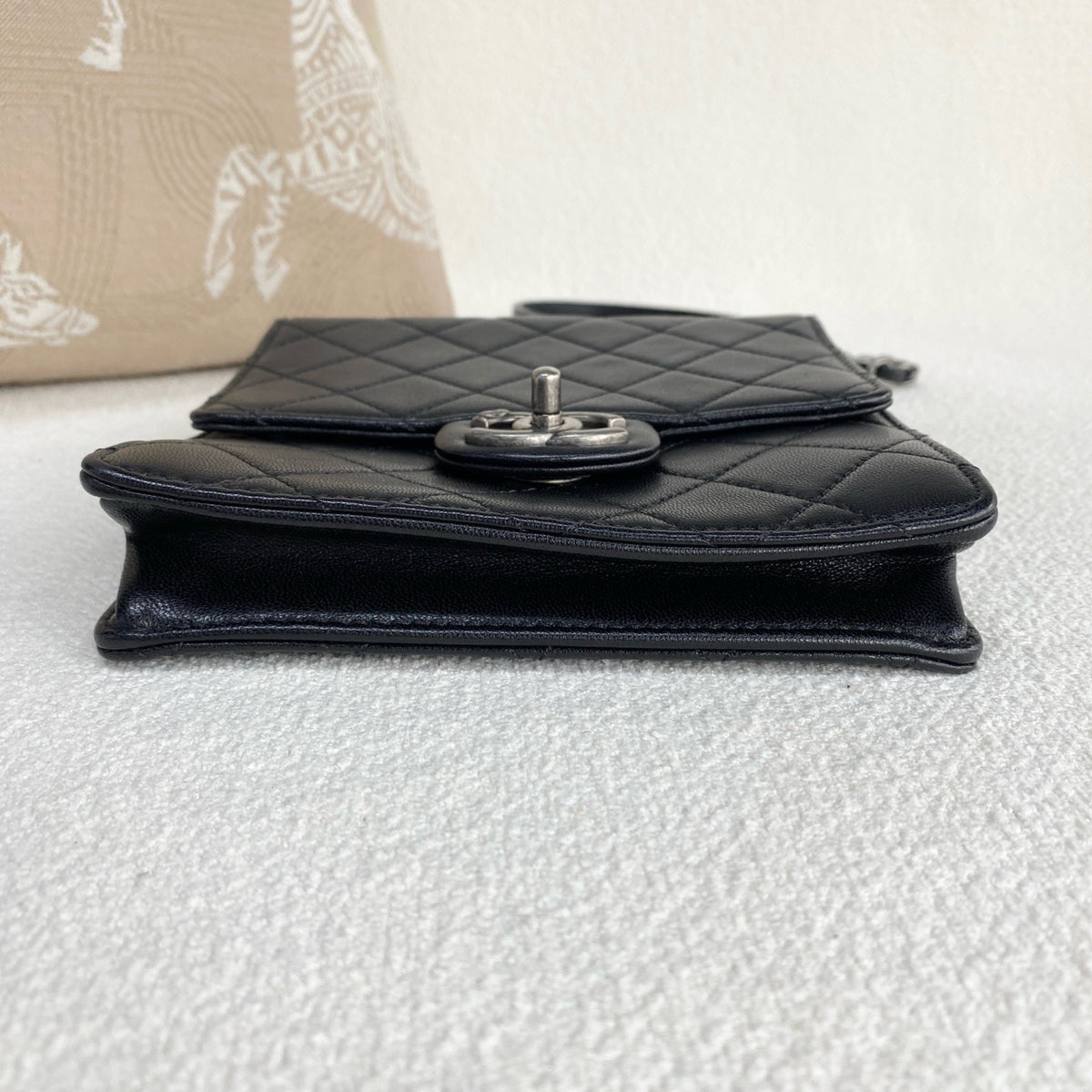 Chanel - Pearl Chain Handle Bag - Leather - Black - (mini)