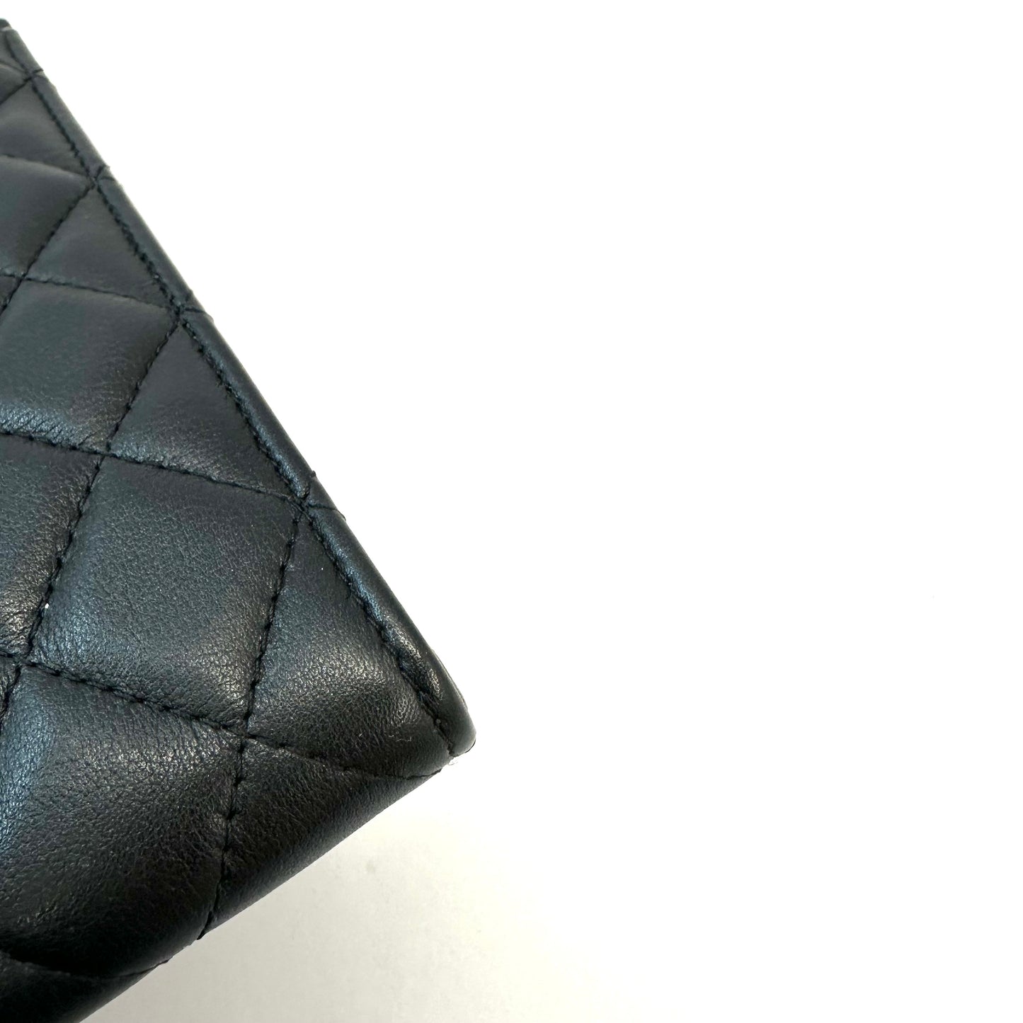 Chanel - Pearl Chain Phone Bag - Leather - Black