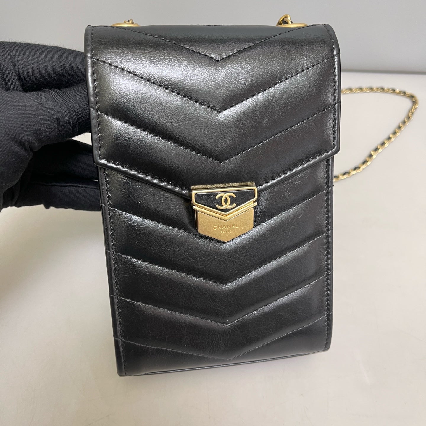 Chanel - Phone holder bag - Leather - Black - (mini)