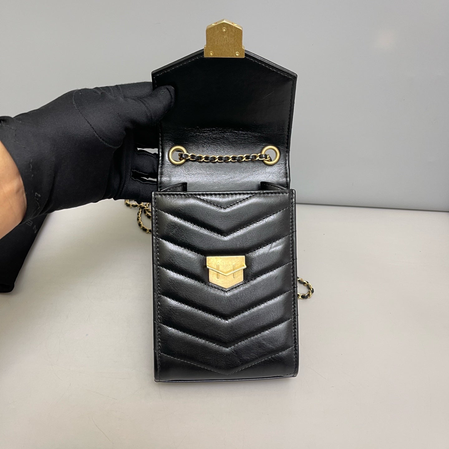 Chanel - Phone holder bag - Leather - Black - (mini)