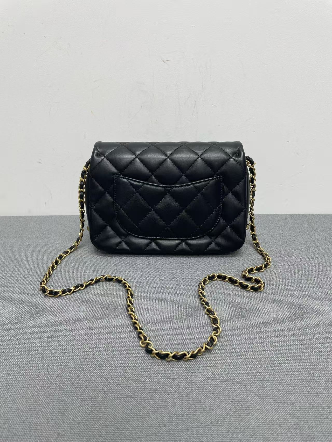 Chanel - Piping Chain Square Flap 23B - Lambskin leather - Black - (mini)
