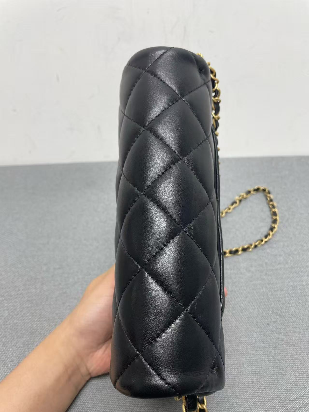 Chanel - Piping Chain Square Flap 23B - Lambskin leather - Black - (mini)