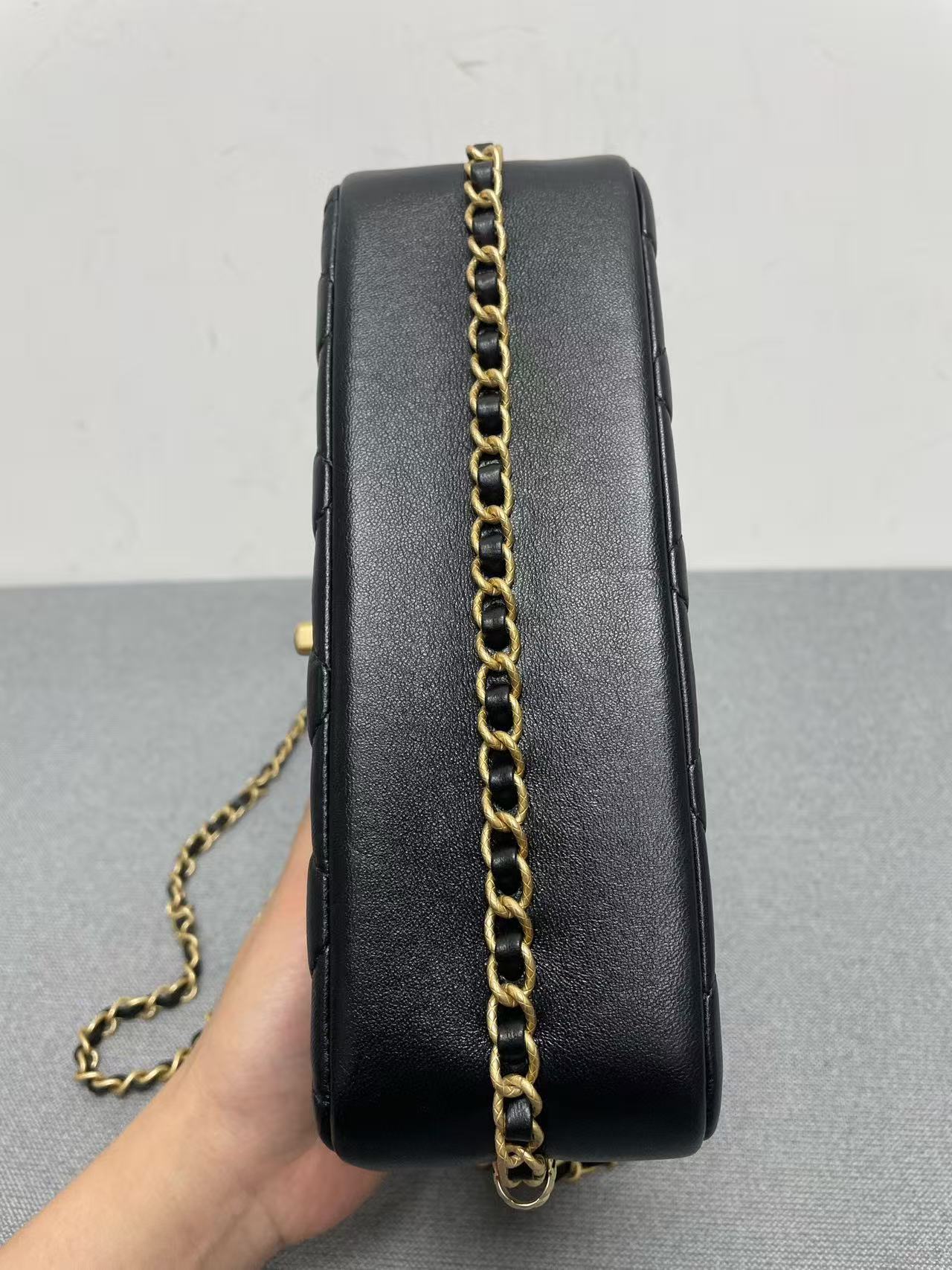 Chanel - Piping Chain Square Flap 23B - Lambskin leather - Black - (mini)