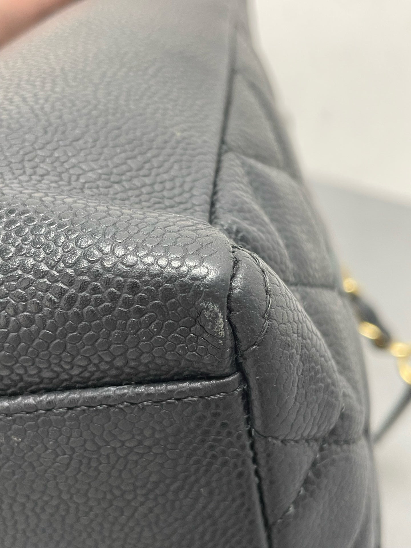 Chanel - PST - Leather - Black - (medium)