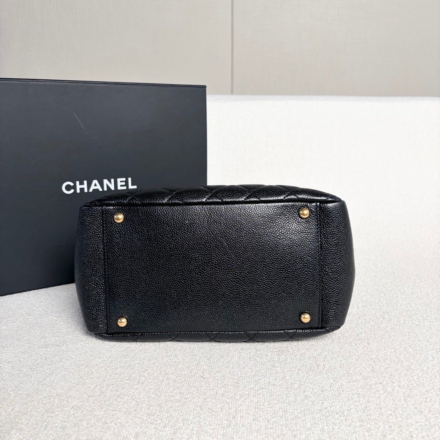 Chanel - PTT Shopping Bag - Caviar leather - Black - (medium)