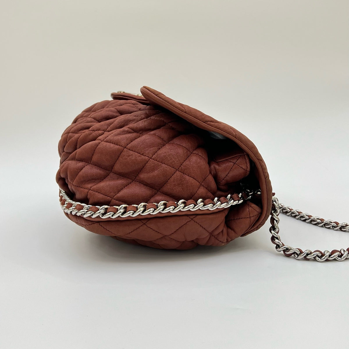 Chanel - Pumpkin Bag Large - Leather - Burgundy - (large)