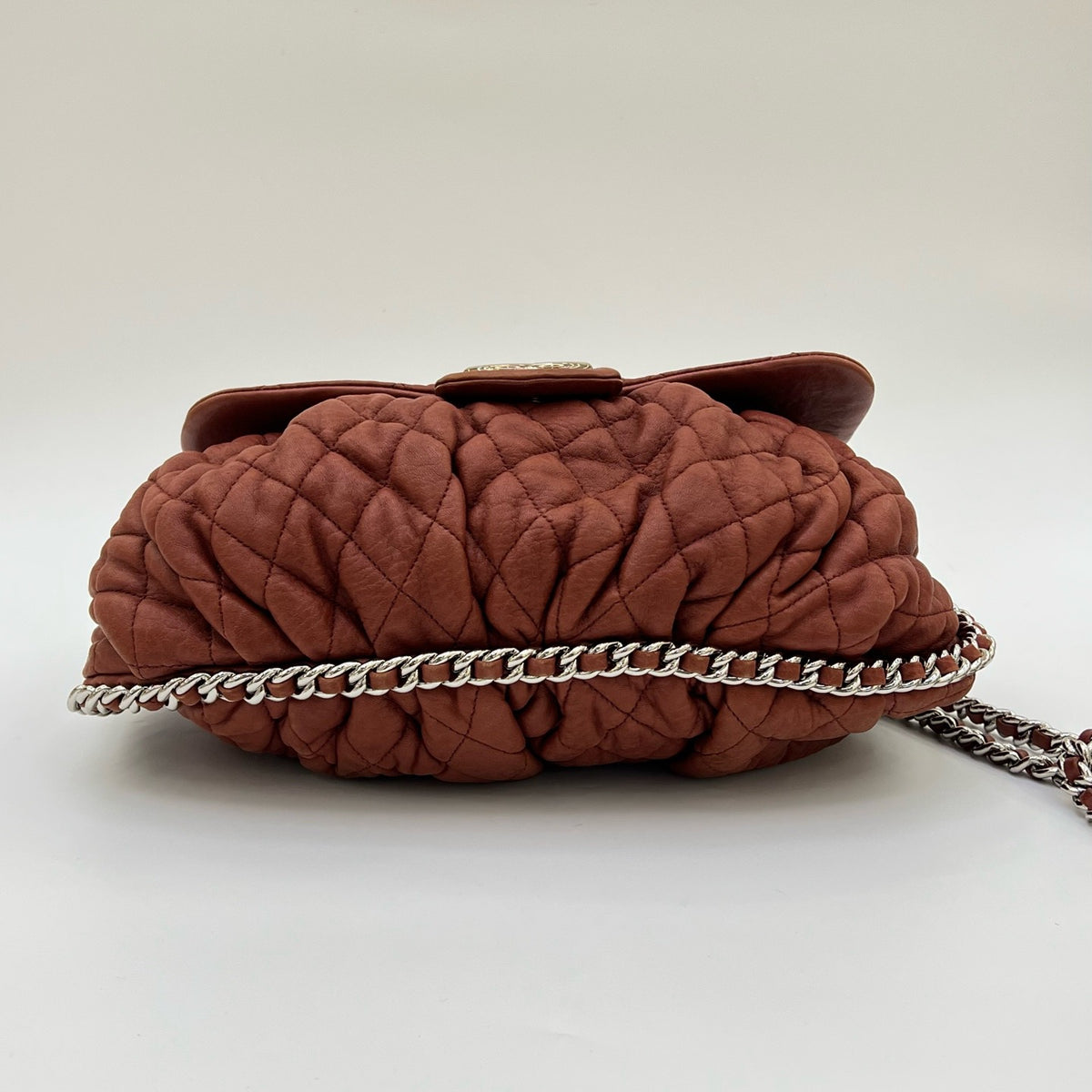 Chanel - Pumpkin Bag Large - Leather - Burgundy - (large)